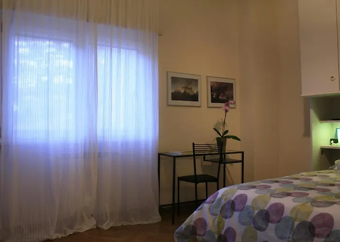 A Casa * קומו
